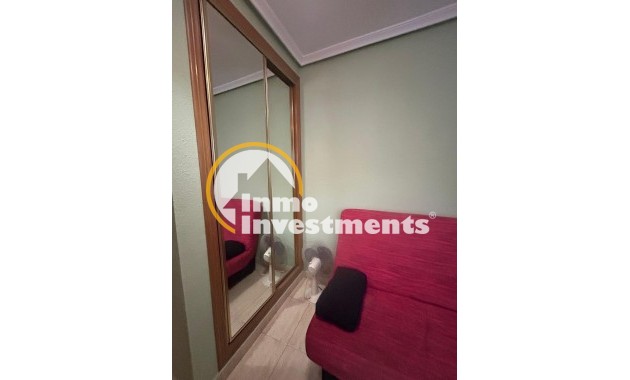Reventa - Apartamento - Torrevieja - Acequion