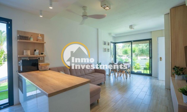 Reventa - Chalet independiente - Orihuela Costa - La Zenia