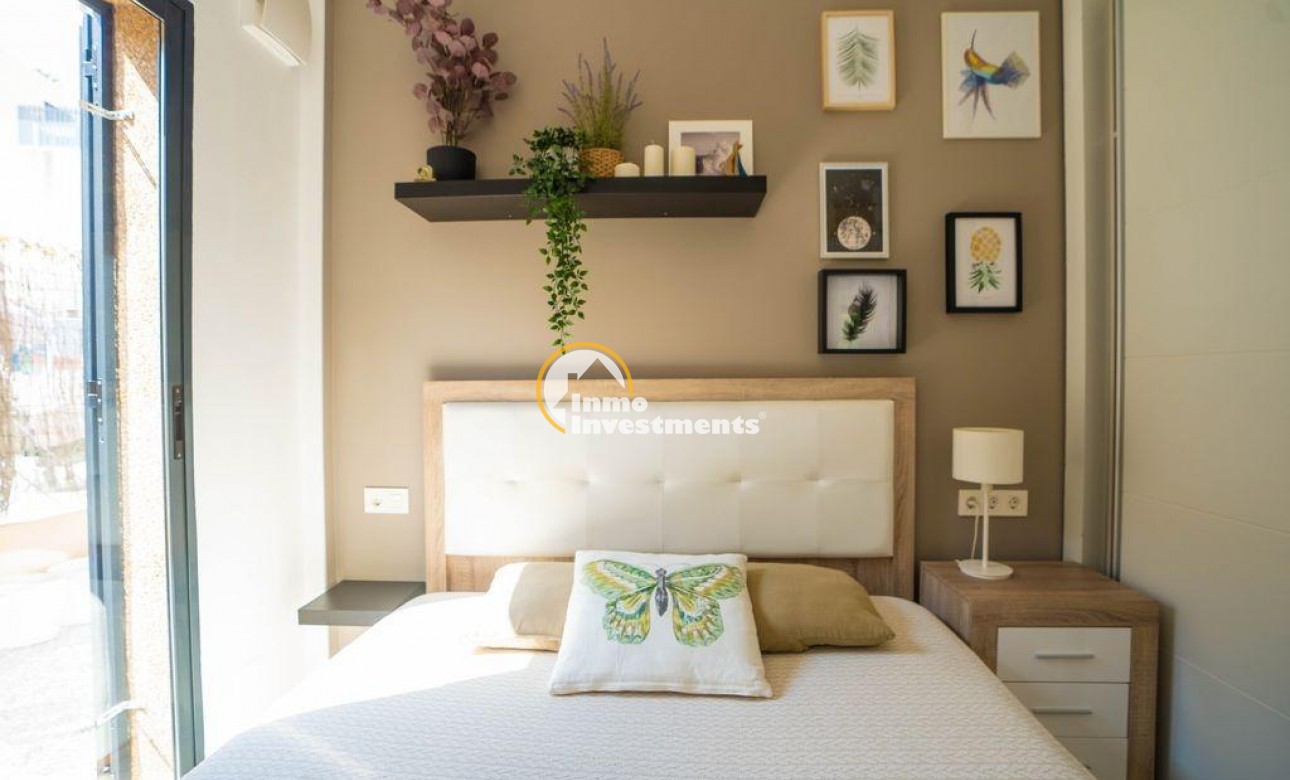 Reventa - Chalet independiente - Orihuela Costa - La Zenia