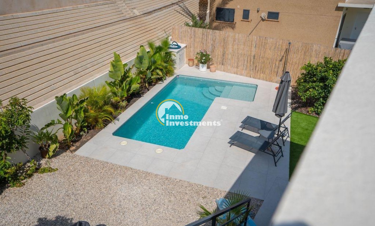 Reventa - Chalet independiente - Orihuela Costa - La Zenia