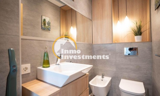 Reventa - Chalet independiente - Orihuela Costa - La Zenia