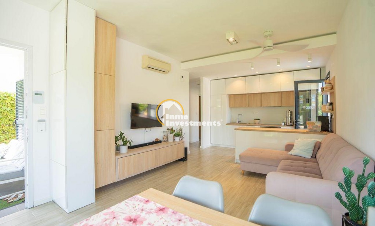 Reventa - Chalet independiente - Orihuela Costa - La Zenia