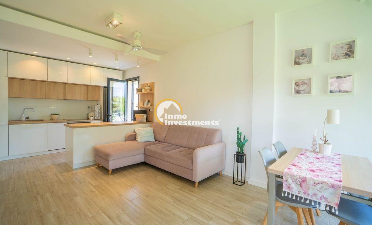 Reventa - Chalet independiente - Orihuela Costa - La Zenia