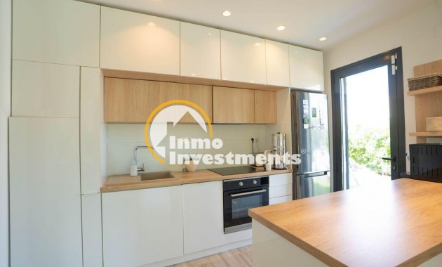 Reventa - Chalet independiente - Orihuela Costa - La Zenia