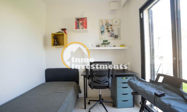 Reventa - Chalet independiente - Orihuela Costa - La Zenia