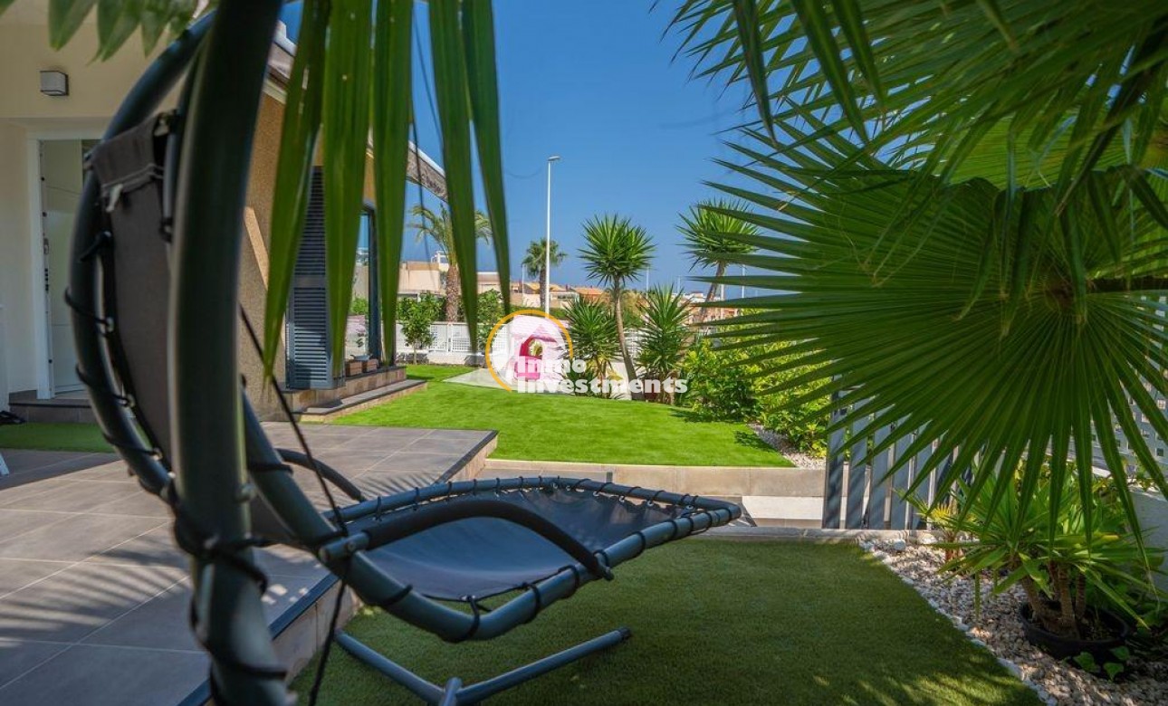 Reventa - Chalet independiente - Orihuela Costa - La Zenia