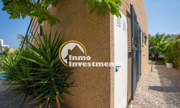 Reventa - Chalet independiente - Orihuela Costa - La Zenia