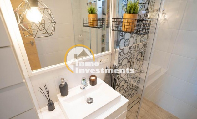 Reventa - Chalet independiente - Orihuela Costa - La Zenia