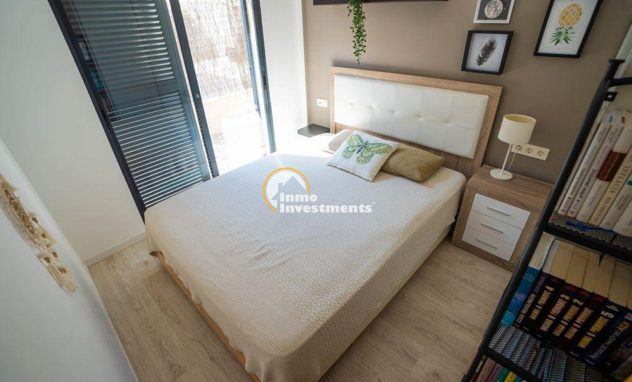 Reventa - Chalet independiente - Orihuela Costa - La Zenia