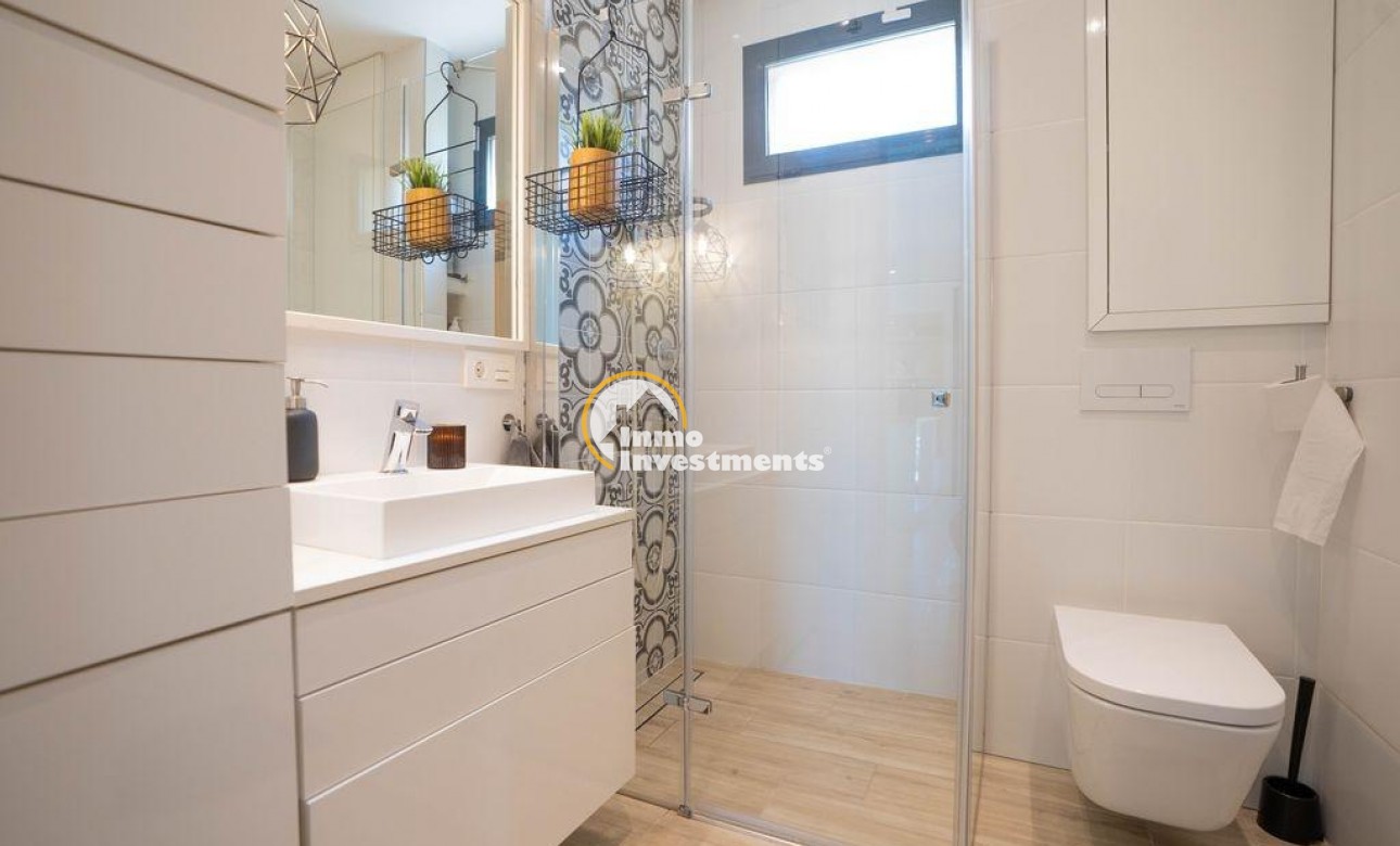 Reventa - Chalet independiente - Orihuela Costa - La Zenia