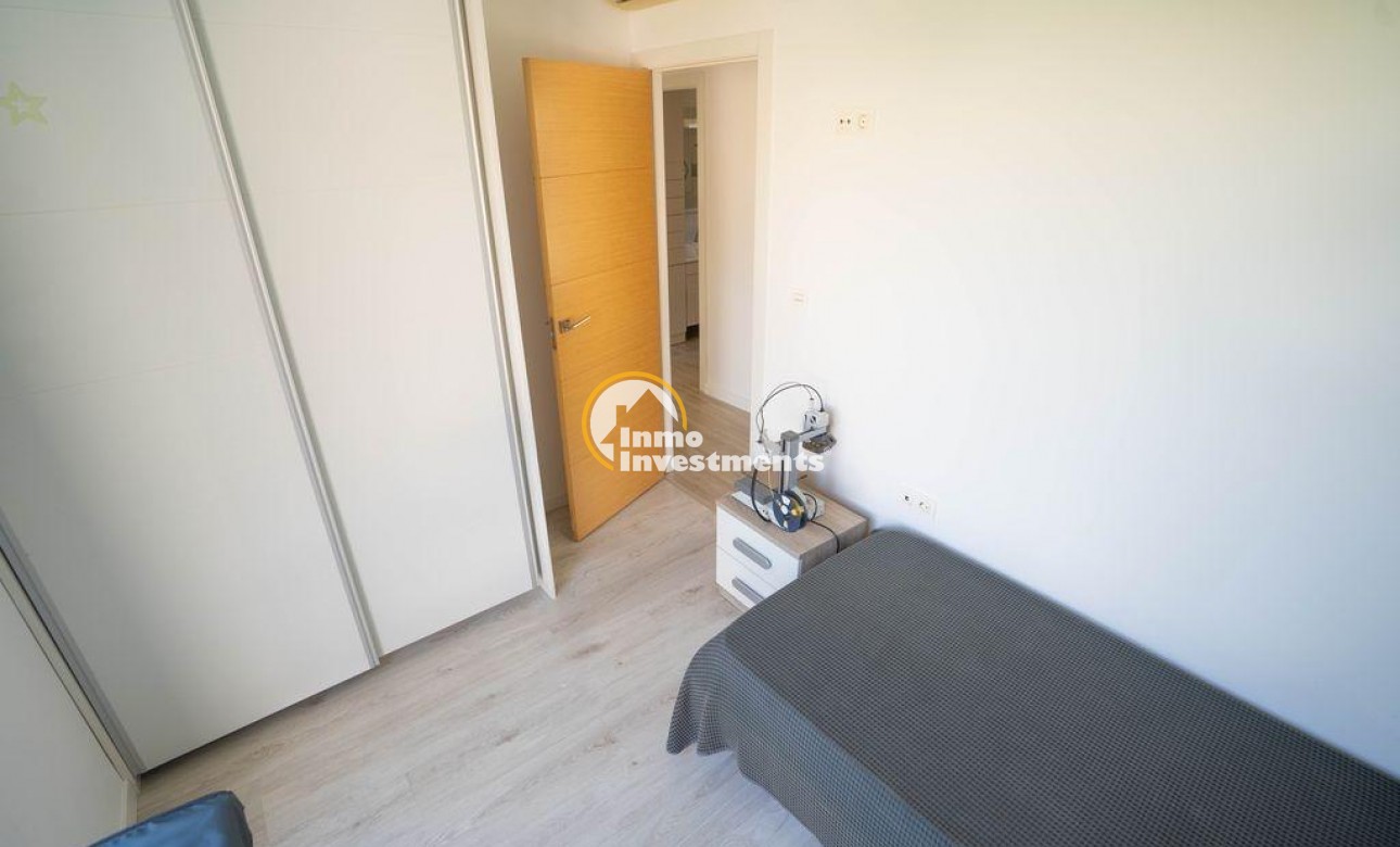 Reventa - Chalet independiente - Orihuela Costa - La Zenia