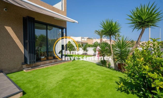 Reventa - Chalet independiente - Orihuela Costa - La Zenia