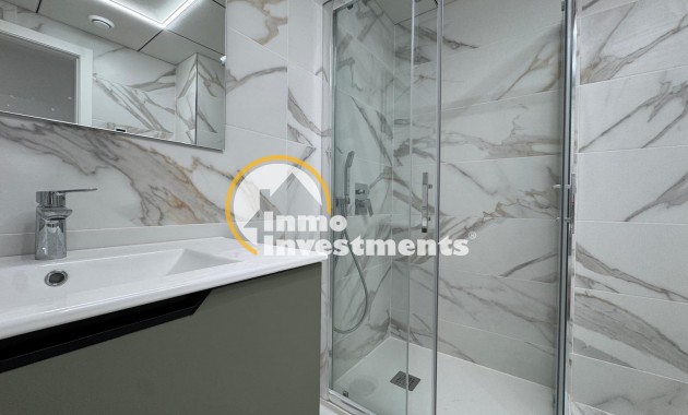 Resale - Apartment - Torrevieja