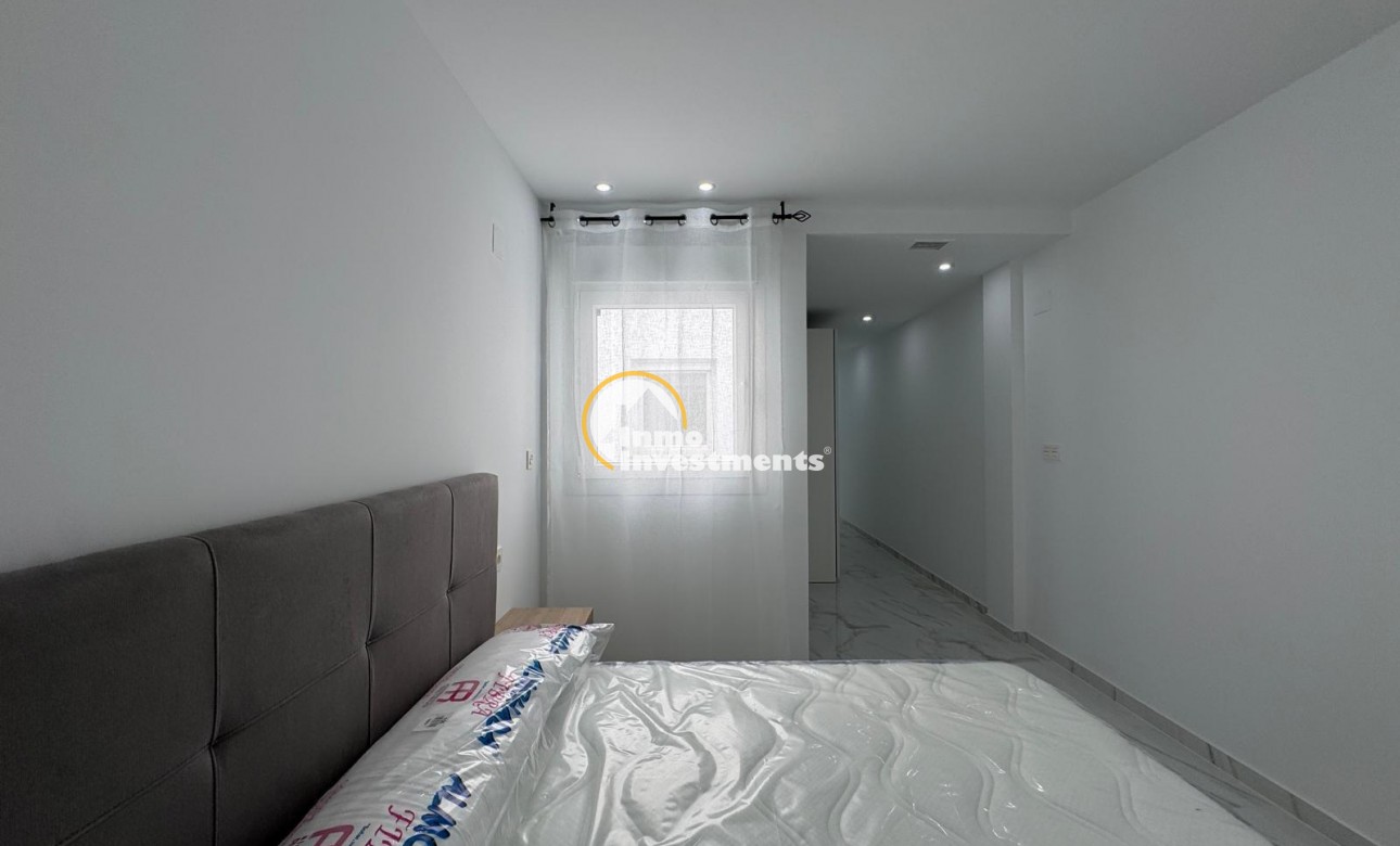 Resale - Apartment - Torrevieja
