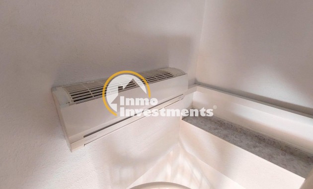 Resale - Bungalow - Orihuela Costa - Playa Flamenca