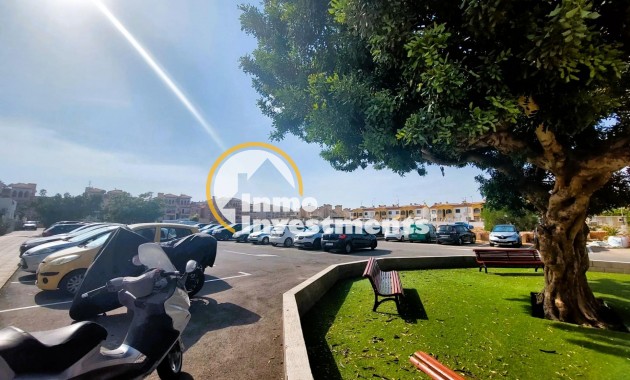 Resale - Bungalow - Orihuela Costa - Playa Flamenca