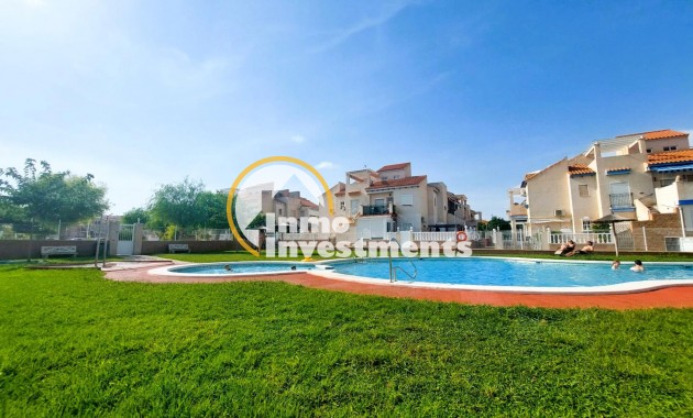 Resale - Bungalow - Orihuela Costa - Playa Flamenca