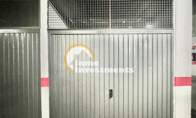 Reventa - Garaje - Torrevieja - Centro