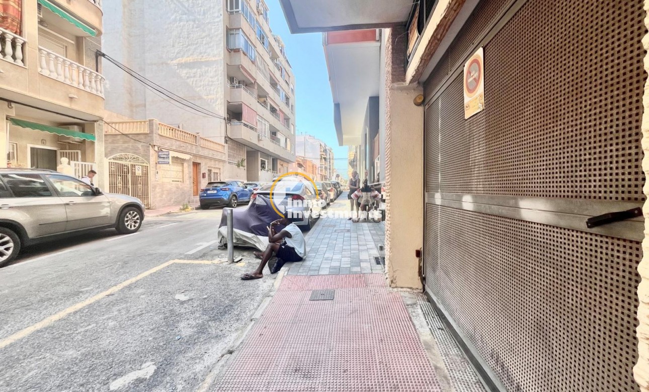 Reventa - Garaje - Torrevieja - Centro