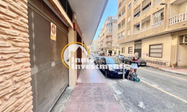 Reventa - Garaje - Torrevieja - Centro