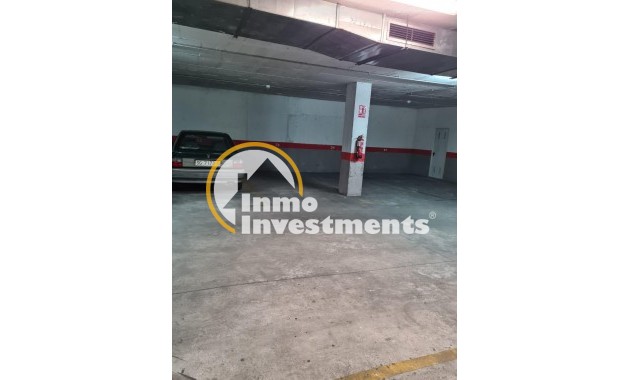 Resale - Garage - Torrevieja - Playa del Cura
