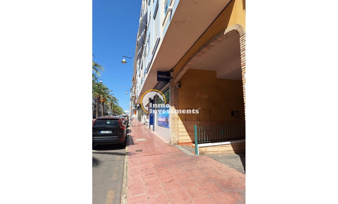 Resale - Garage - Torrevieja - Playa del Cura