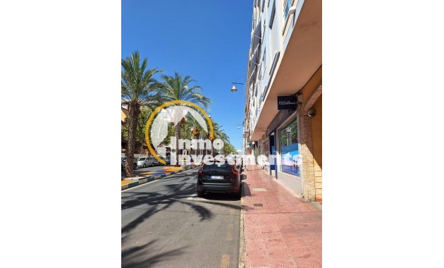 Resale - Garage - Torrevieja - Playa del Cura