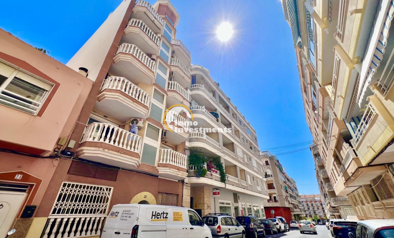 Resale - Apartment - Torrevieja - Habaneras