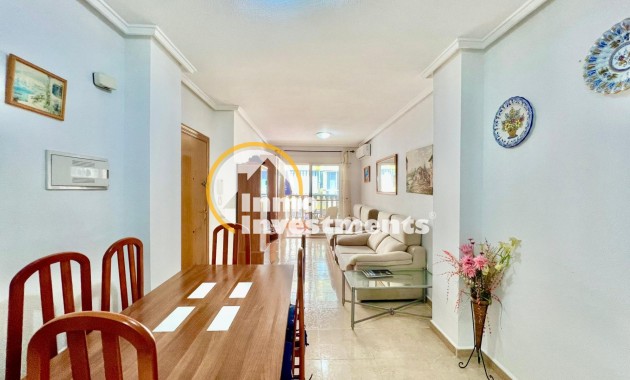 Resale - Apartment - Torrevieja - Habaneras