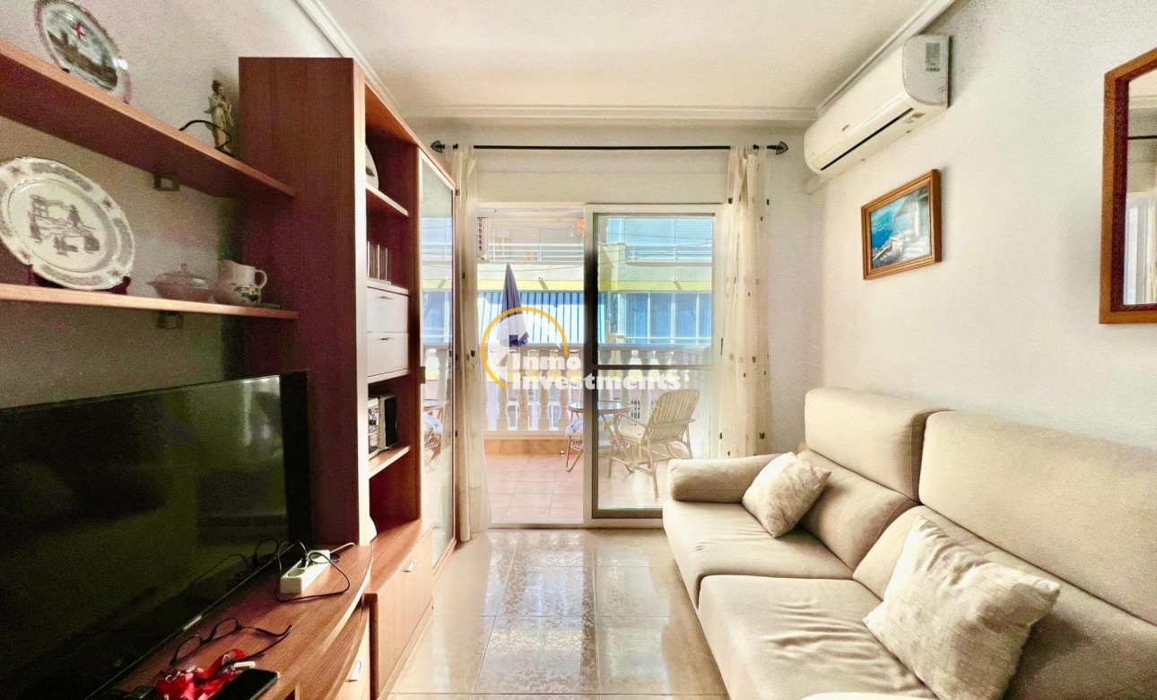 Resale - Apartment - Torrevieja - Habaneras
