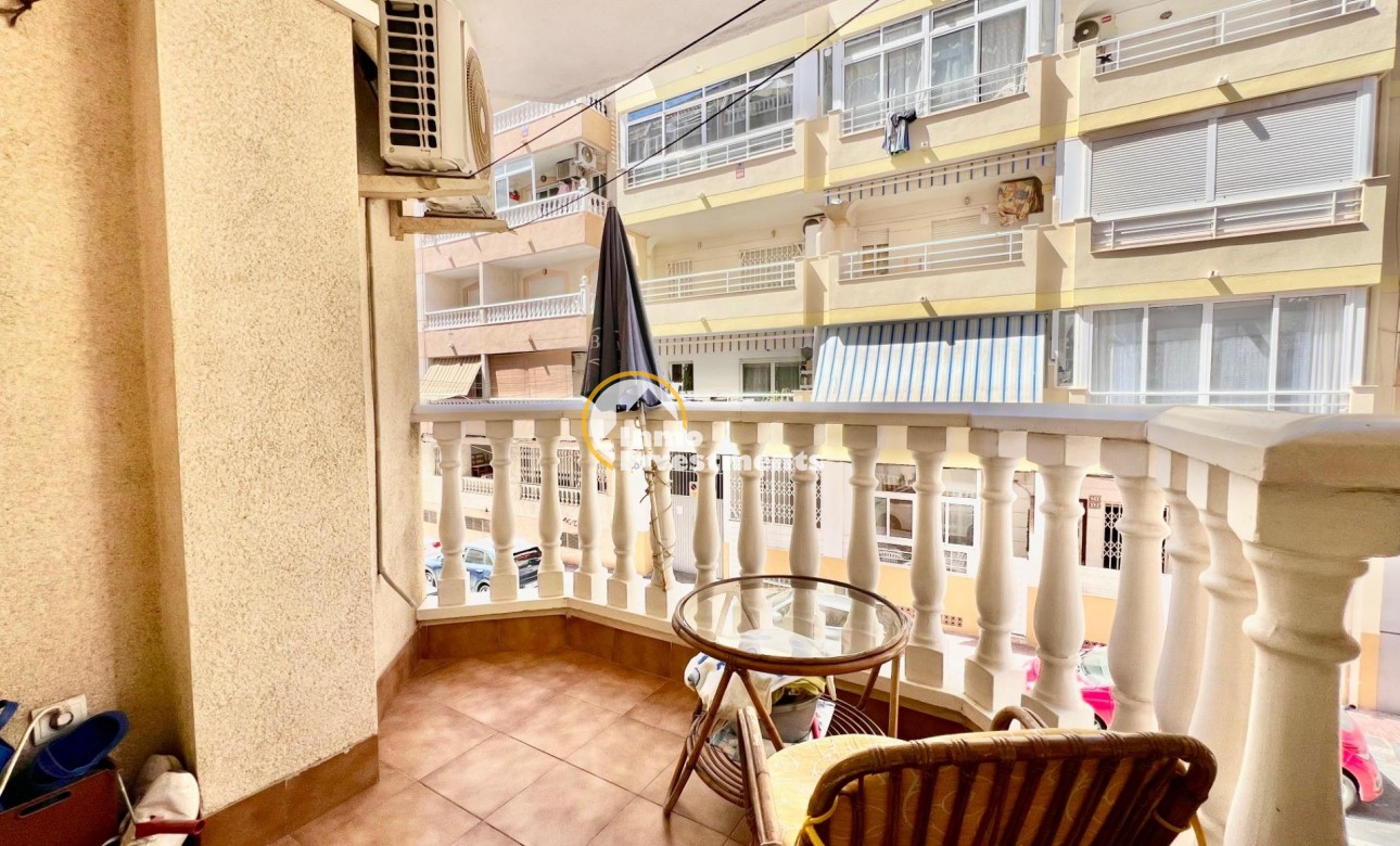 Resale - Apartment - Torrevieja - Habaneras