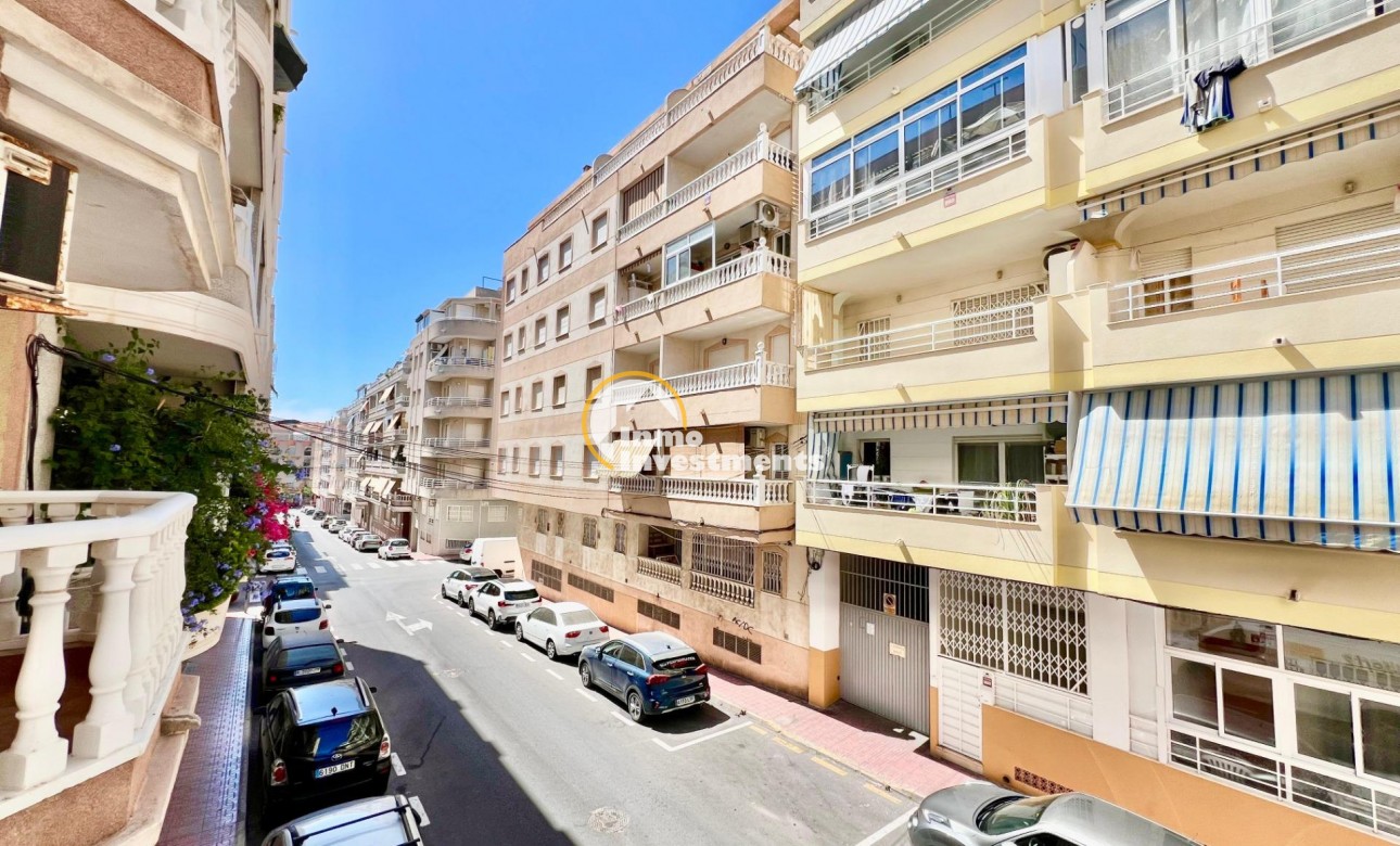 Resale - Apartment - Torrevieja - Habaneras