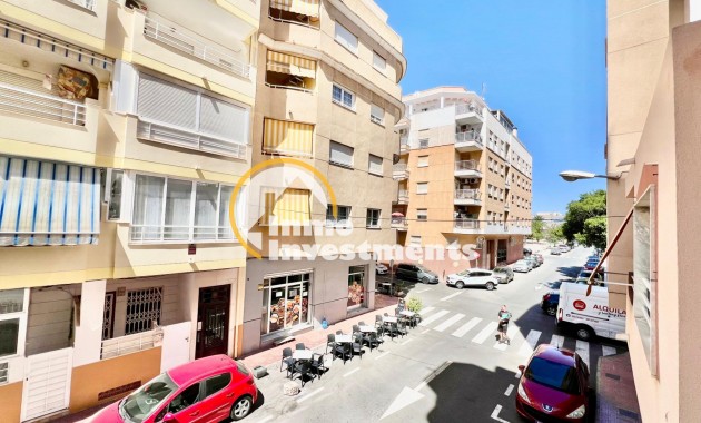 Resale - Apartment - Torrevieja - Habaneras
