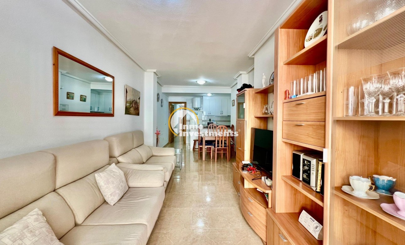 Resale - Apartment - Torrevieja - Habaneras