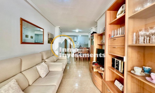 Resale - Apartment - Torrevieja - Habaneras
