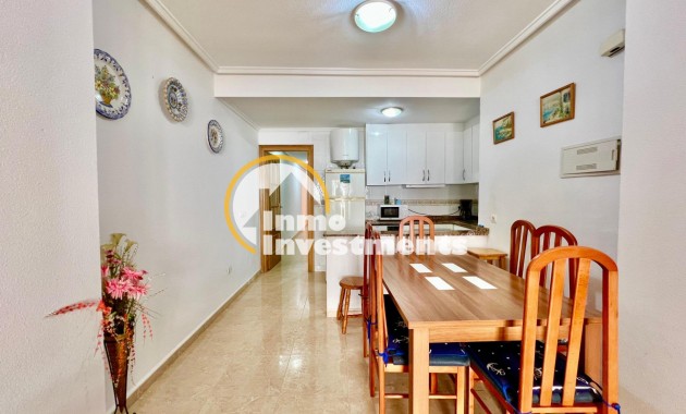 Resale - Apartment - Torrevieja - Habaneras
