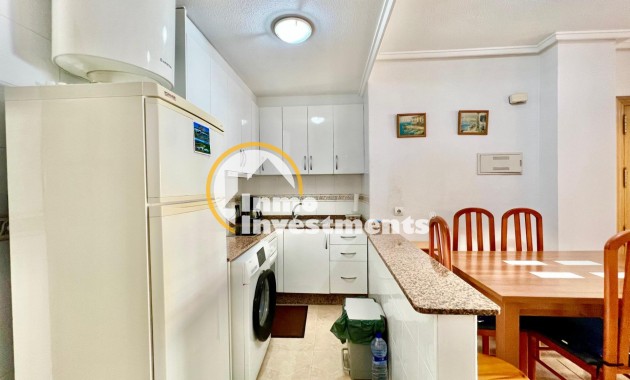 Resale - Apartment - Torrevieja - Habaneras