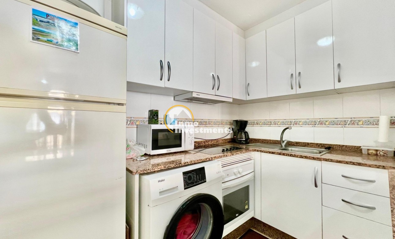 Resale - Apartment - Torrevieja - Habaneras