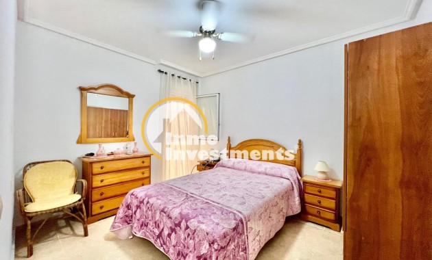 Resale - Apartment - Torrevieja - Habaneras
