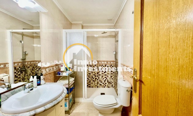 Resale - Apartment - Torrevieja - Habaneras
