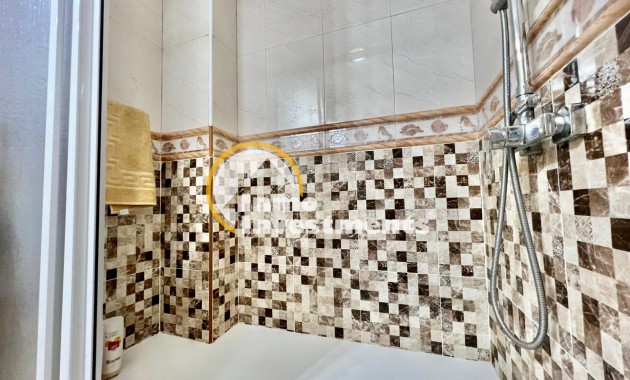 Resale - Apartment - Torrevieja - Habaneras