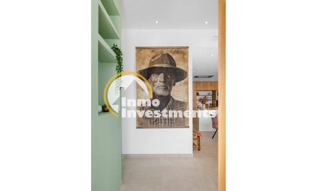 Obra nueva - Chalet independiente - Dolores - CENTRO