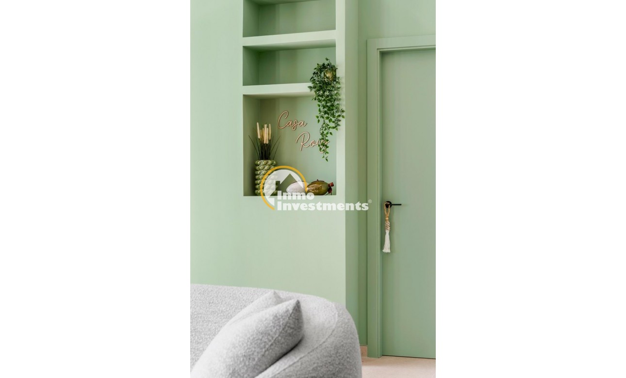 Obra nueva - Chalet independiente - Dolores - CENTRO