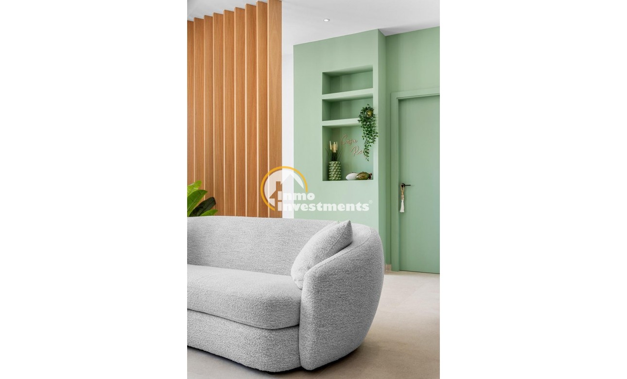 Obra nueva - Chalet independiente - Dolores - CENTRO