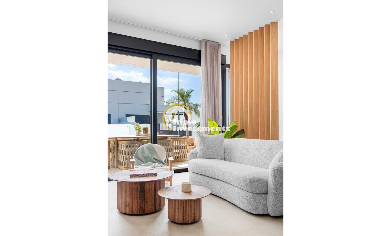 Obra nueva - Chalet independiente - Dolores - CENTRO