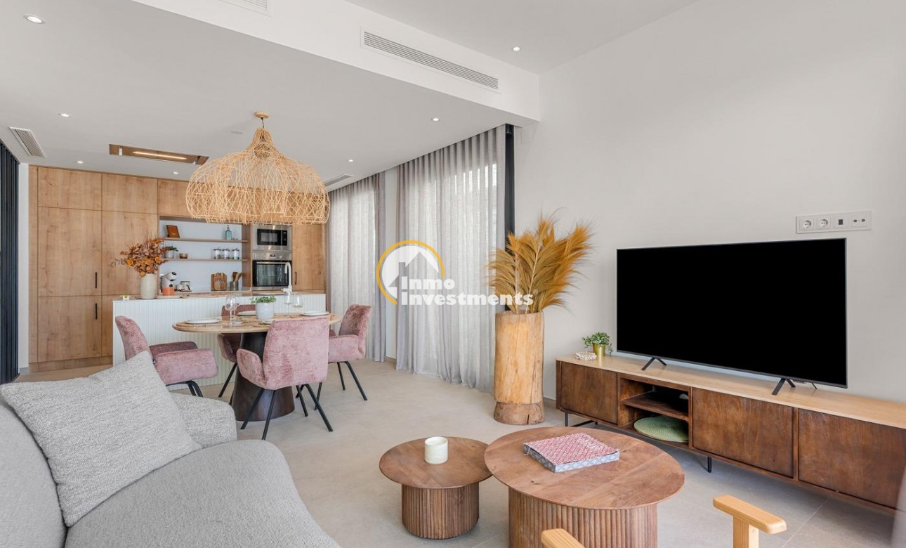 Obra nueva - Chalet independiente - Dolores - CENTRO