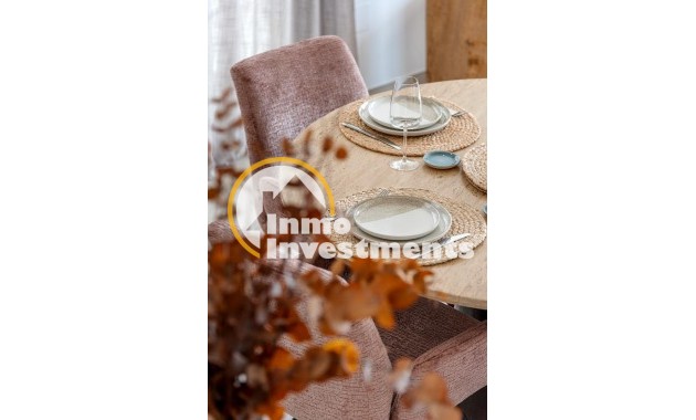 Obra nueva - Chalet independiente - Dolores - CENTRO