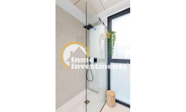 Obra nueva - Chalet independiente - Dolores - CENTRO