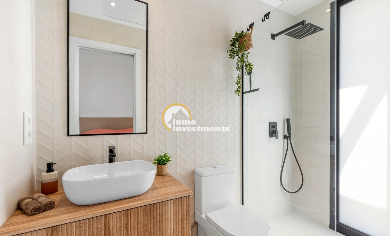 Obra nueva - Chalet independiente - Dolores - CENTRO