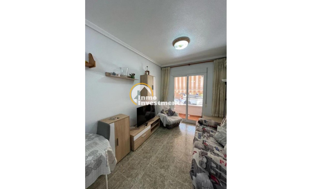 Reventa - Apartamento - Torrevieja - Estacion de autobuses